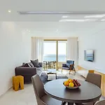 Resort Golden Bay Lárnaca