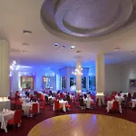Resort Golden Bay Lárnaca