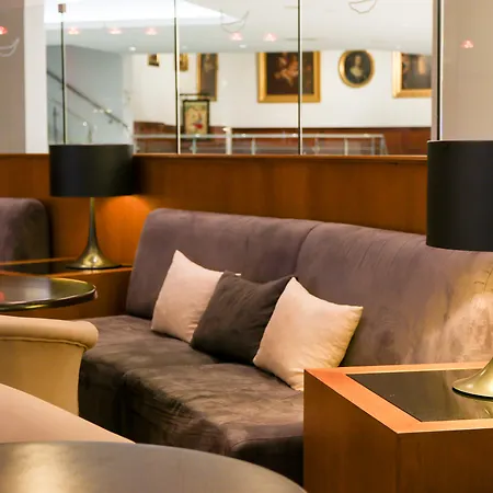 Golden Bay Station touristique