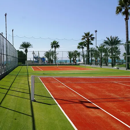 Golden Bay Station touristique 5*