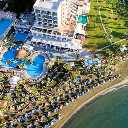 Golden Bay Larnaka