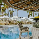 Resort Golden Bay