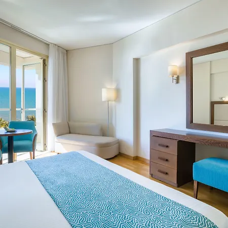 Курортный комплекс Golden Bay