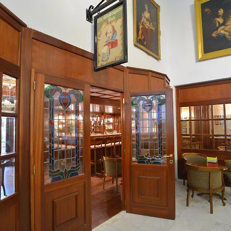 Golden Bay Курортный комплекс Ларнака