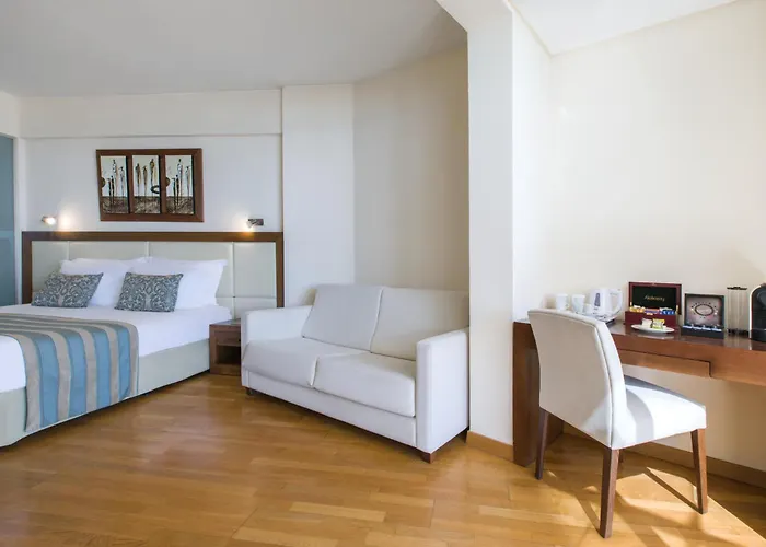 Golden Bay Resort Larnaka