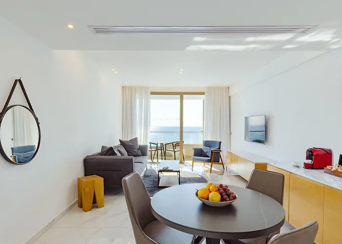 Θέρετρο Golden Bay Λάρνακα