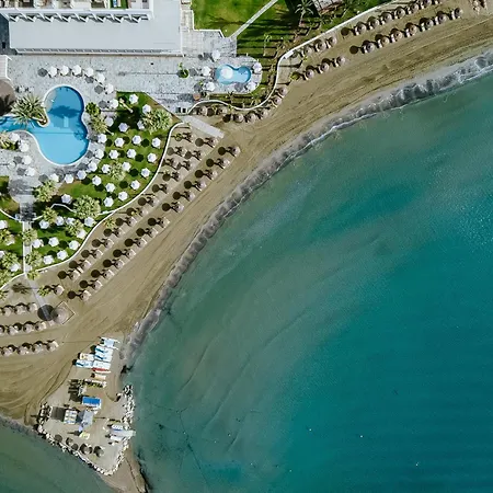 Θέρετρο Golden Bay
