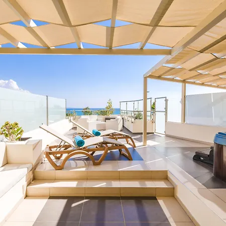 Golden Bay Θέρετρο 5*