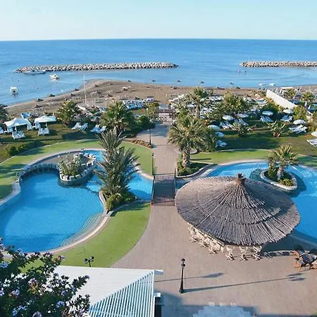 Golden Bay Θέρετρο