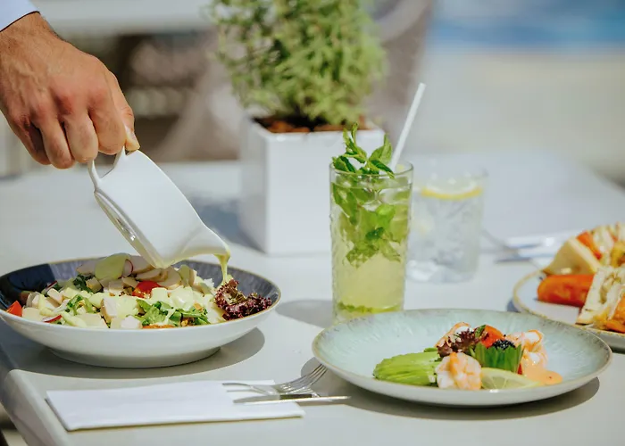 ゴールデン ベイ ビーチ リゾート